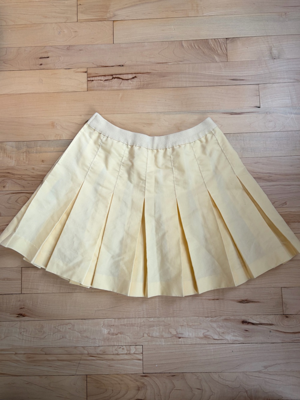 Vintage butter yellow tennis skirt